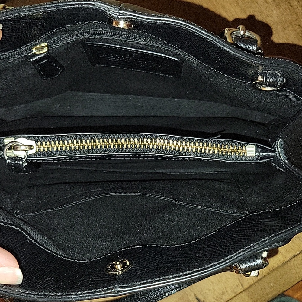 Coach black handbag - Picture 12 of 15